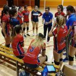 El Club Deportivo Universidad de Granada en voleibol femenino apura hasta el quinto set para triunfar