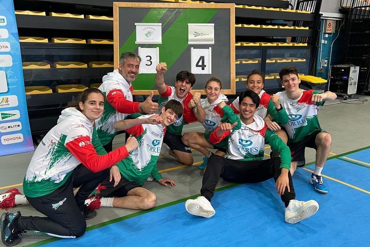 Épica del Bádminton GranadaGrupo Torres, que